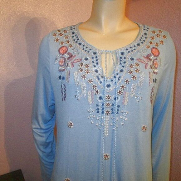 Soft Surroundings EMBROIDERED Tory Size M BLOUSE Tunic Top STRETCH Jersey BOHO - Picture 2 of 11